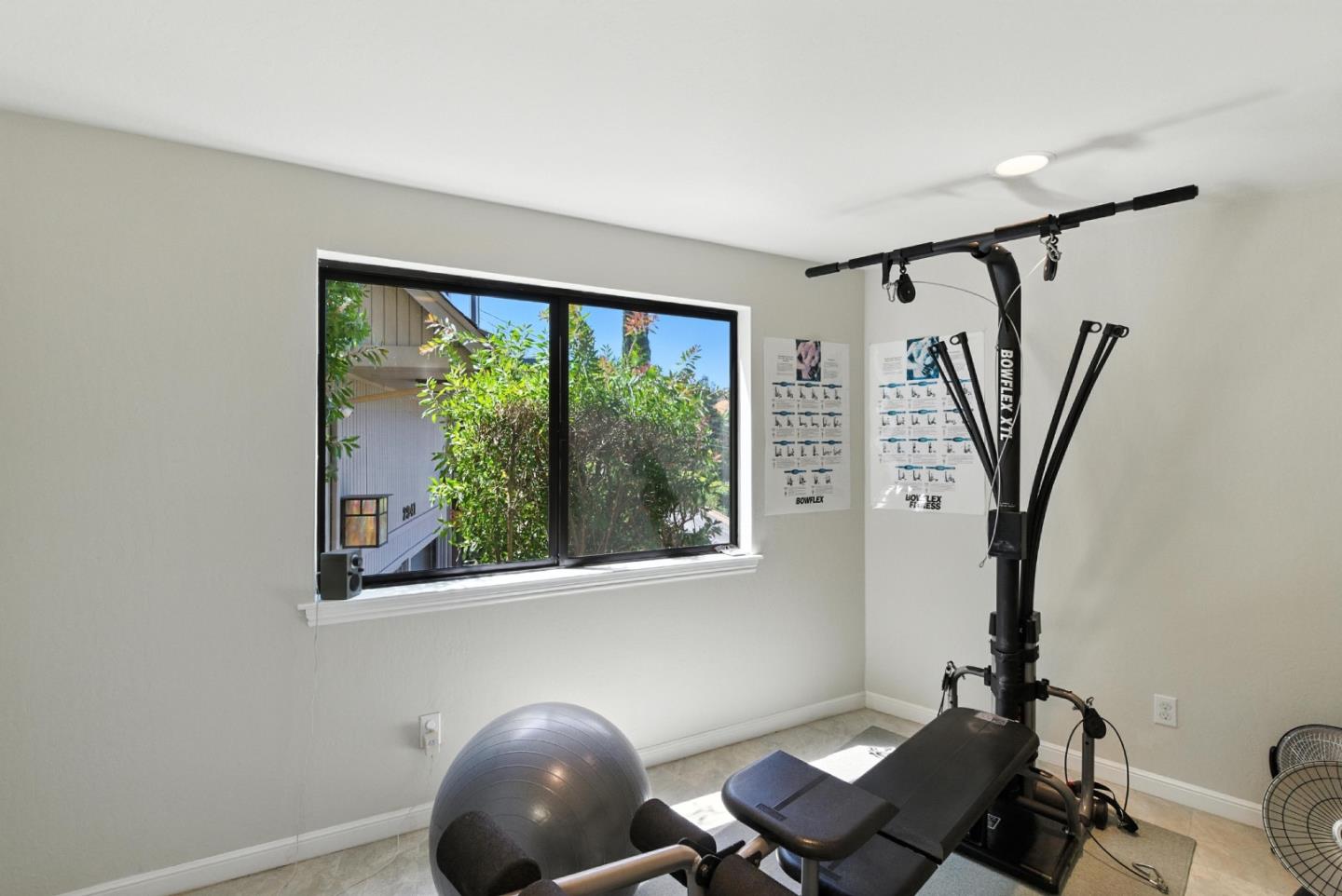 San Carlos, California 94070, United States, 4 Bedrooms Bedrooms, ,4 BathroomsBathrooms,Residential,Active,177573