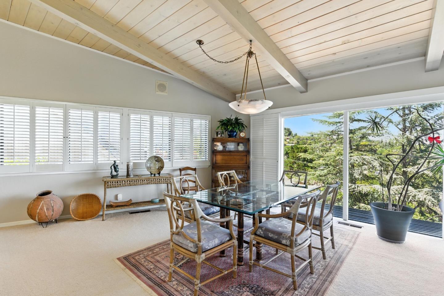 San Carlos, California 94070, United States, 4 Bedrooms Bedrooms, ,4 BathroomsBathrooms,Residential,Active,177573