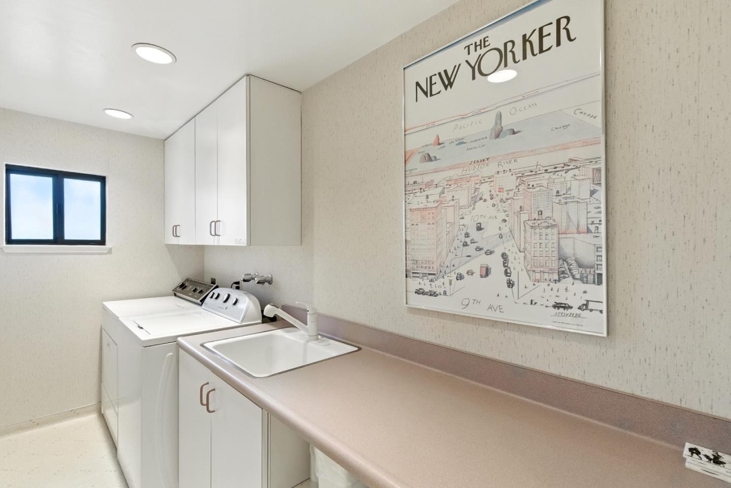 San Carlos, California 94070, United States, 4 Bedrooms Bedrooms, ,4 BathroomsBathrooms,Residential,Active,177573