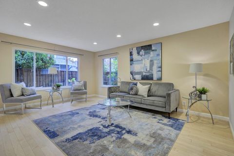 Photo of 104 Rose Lane, San Jose, CA 95127 (MLS # ML82036662)