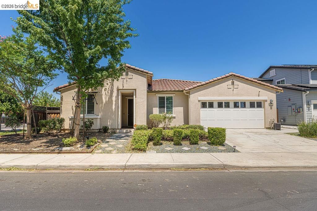 Photo of 983 Dainty Ave, Brentwood, CA 94513 (MLS # 41135491)