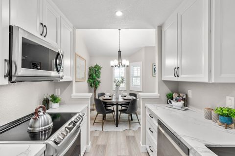 Photo of 8170 Mountain View Dr #F, Pleasanton, CA 94588 (MLS # 41124179)