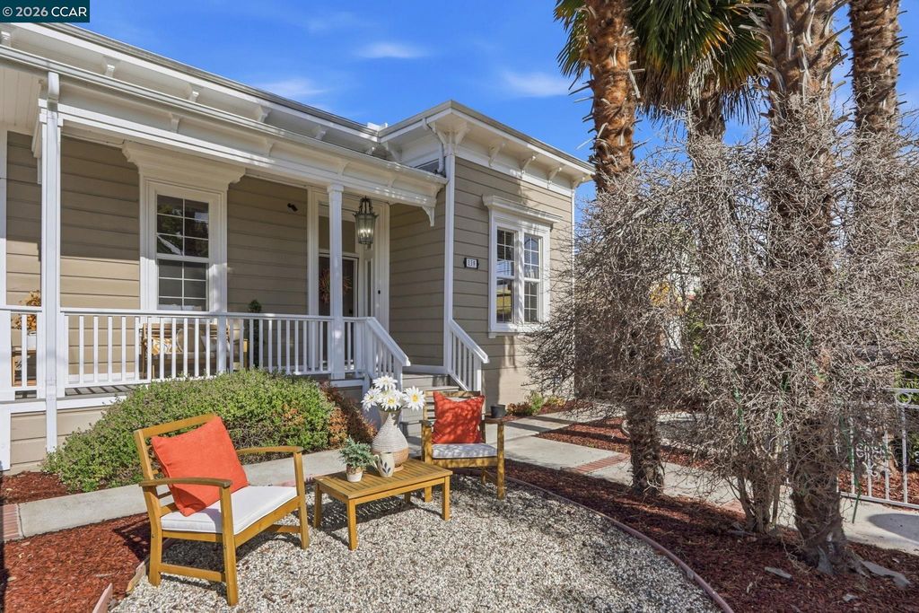Photo of 139 Brooklyn Ave, San Jose, CA 95128 (MLS # 41135570)