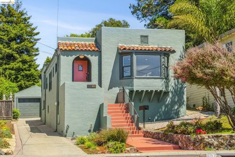 Photo of 801 Keeler Ave, Berkeley, CA 94708 (MLS # 41132840)