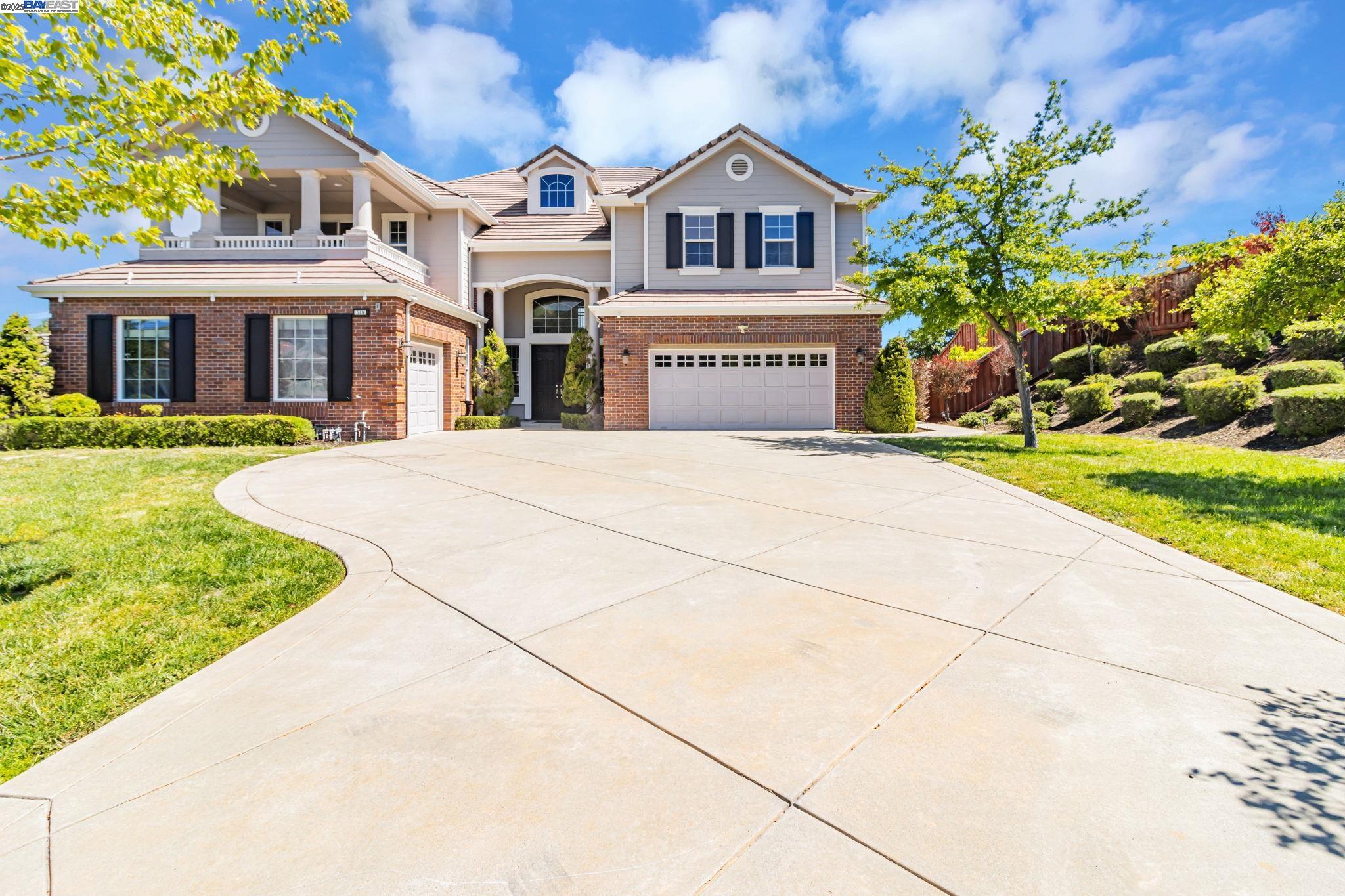 548 Wycombe Ct

                                                                             San Ramon                                

                                    , CA - $3,798,000