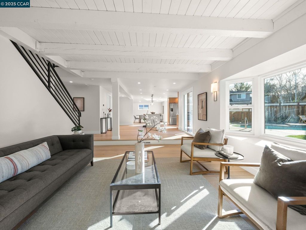 Photo of 7506 Amarillo Rd, Dublin, CA 94568 (MLS # 41116191)