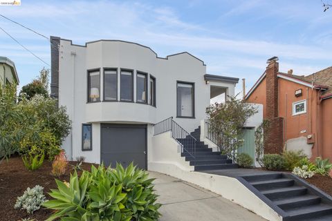 Photo of 2745 Maxwell Ave, Oakland, CA 94619 (MLS # 41125500)