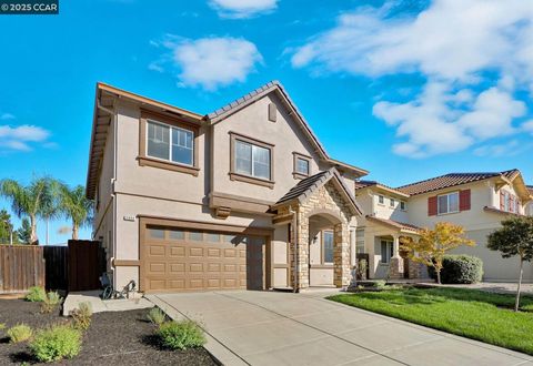 Photo of 5004 Havenrock Ct, Antioch, CA 94531 (MLS # 41114189)