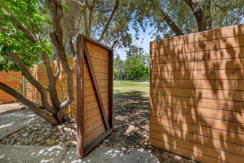 A home in Palo Alto