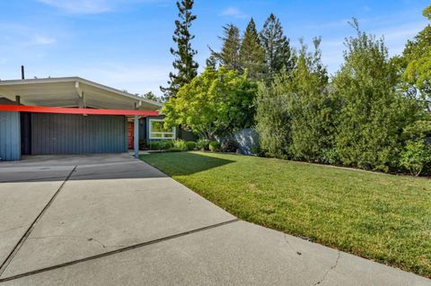 A home in Palo Alto