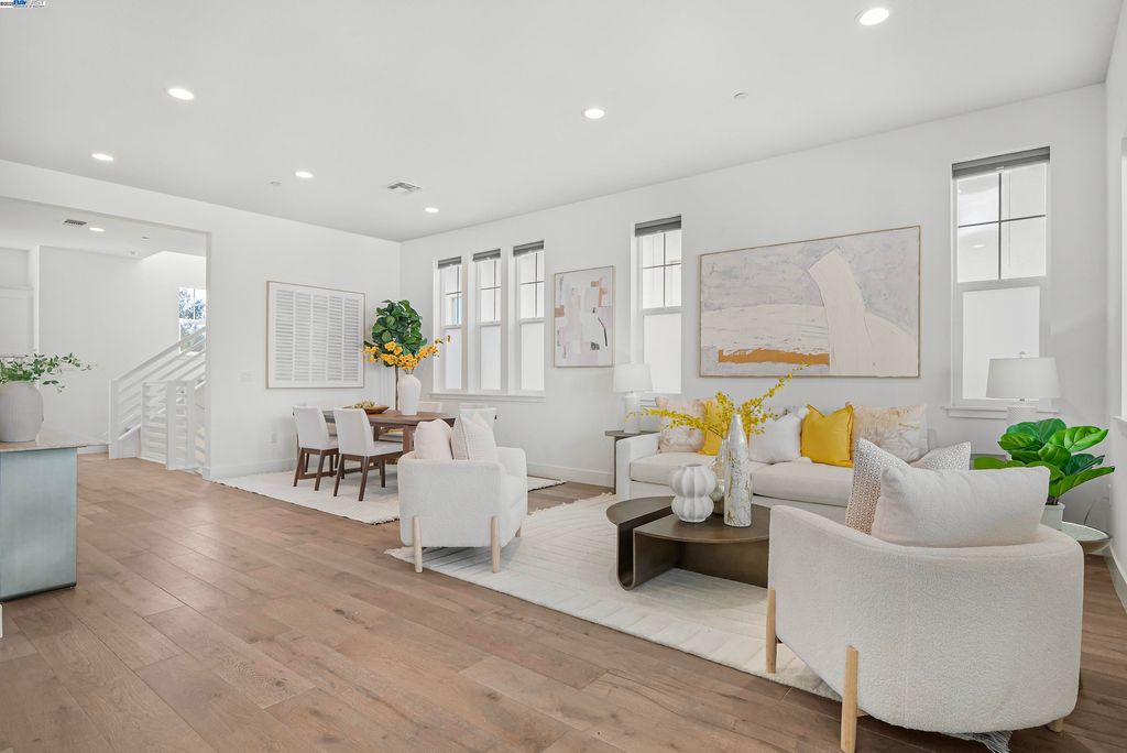 Photo of 37721 Bay Crest Rd, Newark, CA 94560 (MLS # 41116172)