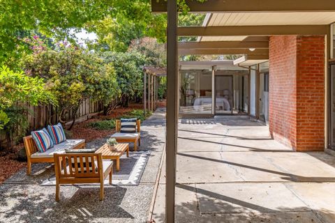 A home in Palo Alto