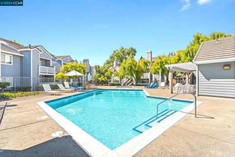 A home in Pinole