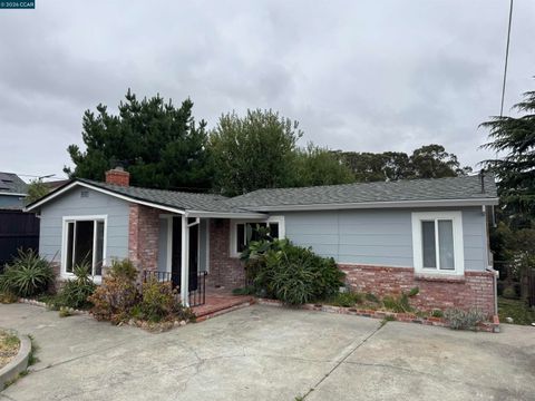 Photo of 742 La Paloma Rd, El Sobrante, CA 94803 (MLS # 41139794)