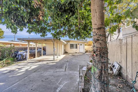 A home in Menlo Park