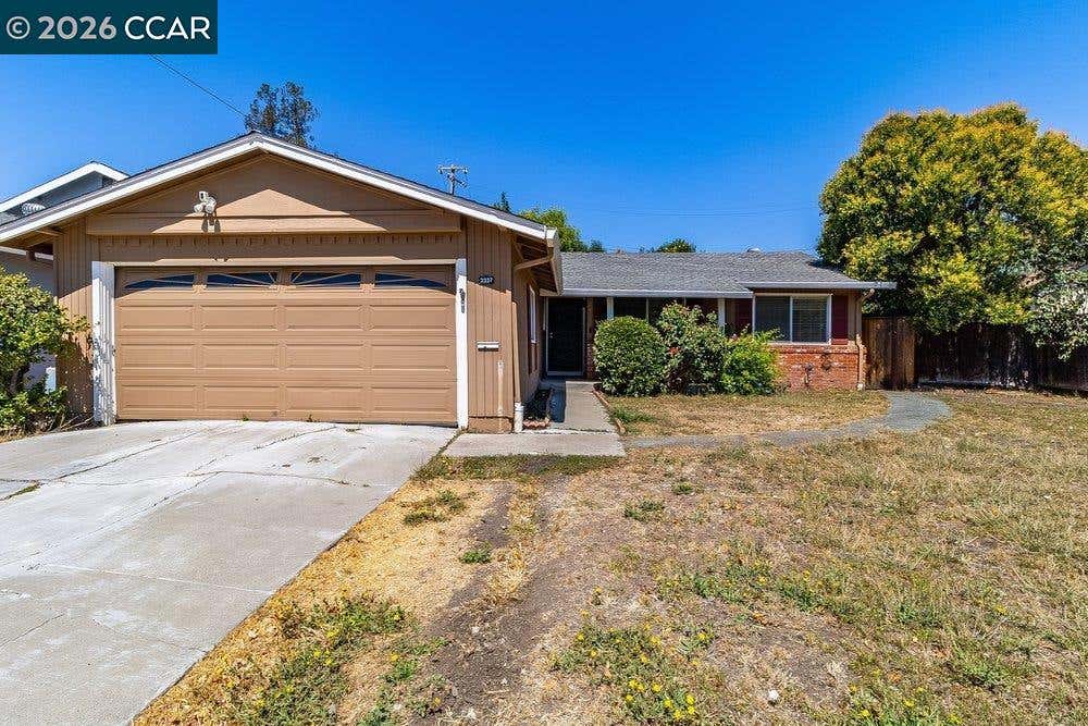 Photo of 3337 Claudia Dr, Concord, CA 94519 (MLS # 41145832)