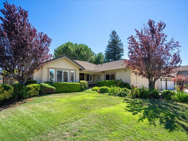 Photo of 1058 Mountain Shadows Road, San Jose, CA 95120 (MLS # ML82060995)