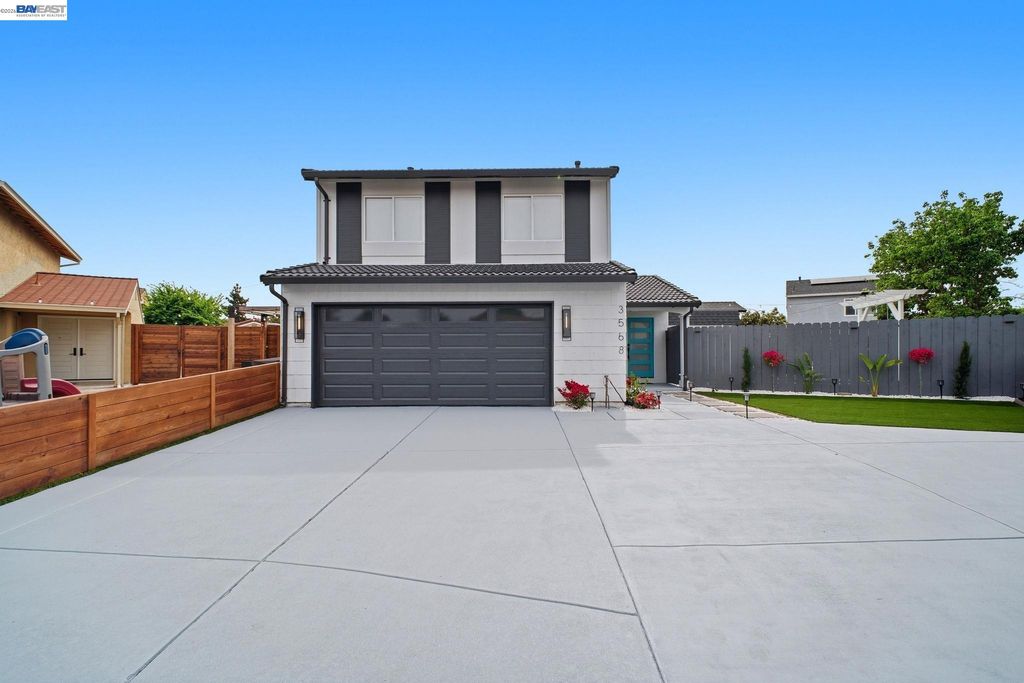 Photo of 3568 Cattail Ct, Union City, CA 94587 (MLS # 41129197)