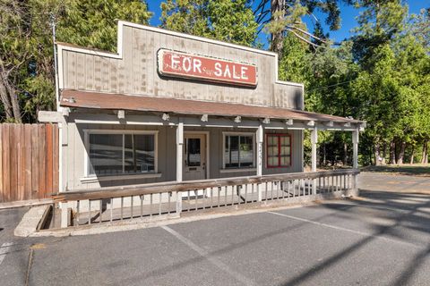 Photo of 24274 State Highway 108, Mi Wuk Village, CA 95346 (MLS # 41123307)
