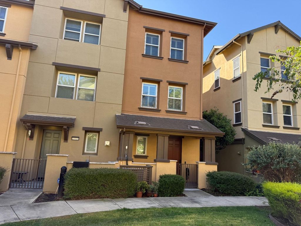 Photo of 25514 Huntwood Avenue, Hayward, CA 94544 (MLS # ML82048150)