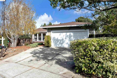 A home in El Sobrante