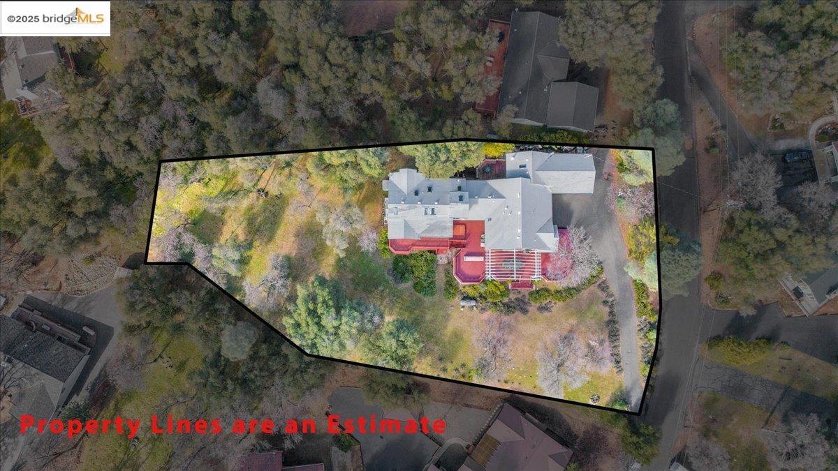 Groveland, California 95321, United States, 7 Bedrooms Bedrooms, ,5 BathroomsBathrooms,Residential,Active,1850