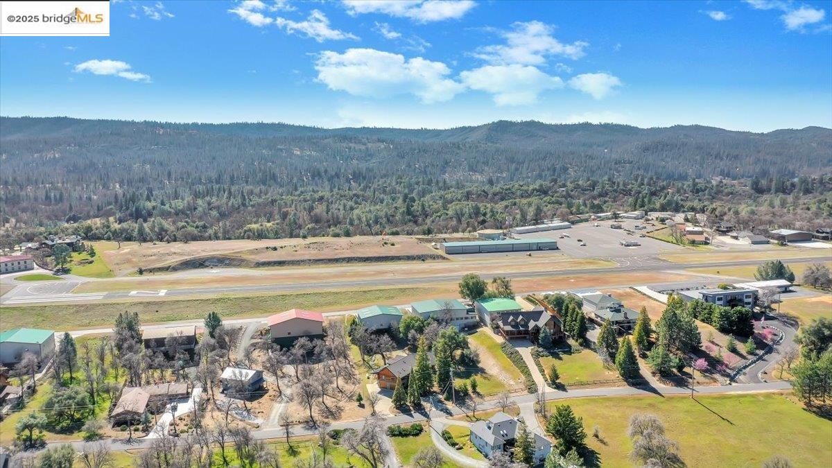 Groveland, California 95321, United States, 7 Bedrooms Bedrooms, ,5 BathroomsBathrooms,Residential,Active,1850