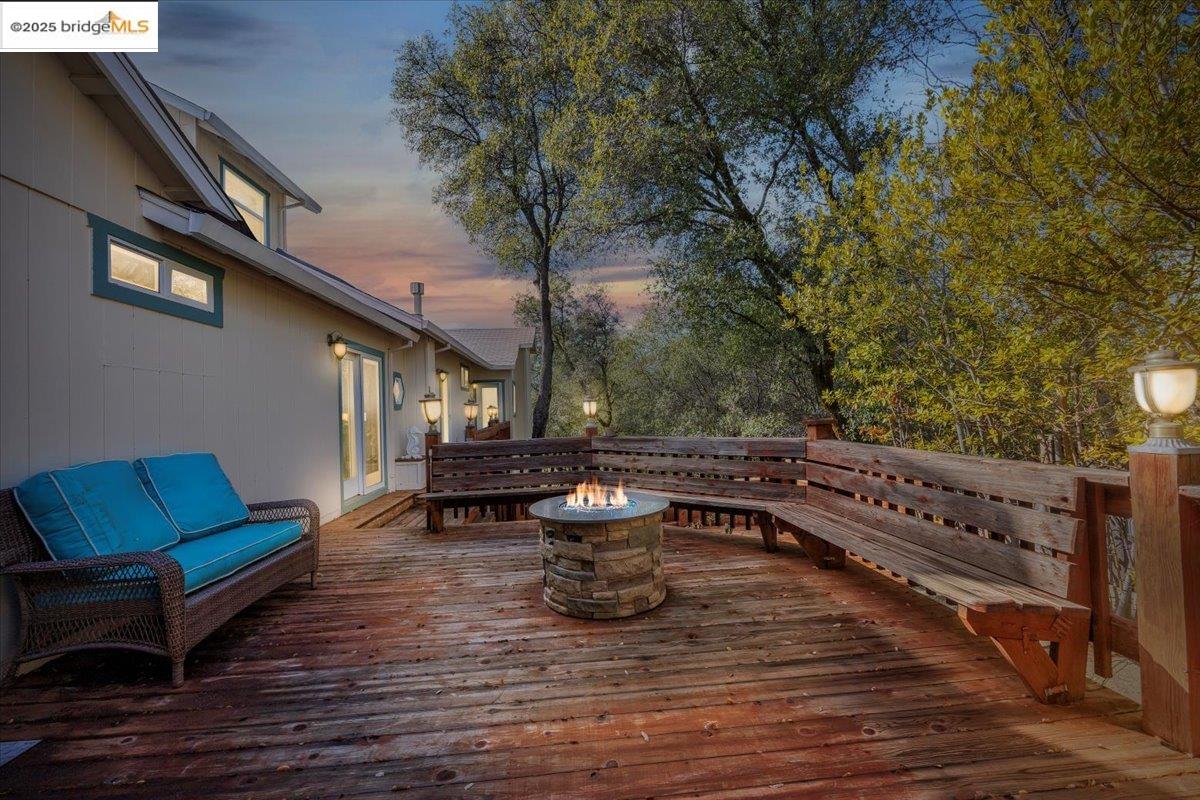 Groveland, California 95321, United States, 7 Bedrooms Bedrooms, ,5 BathroomsBathrooms,Residential,Active,1850