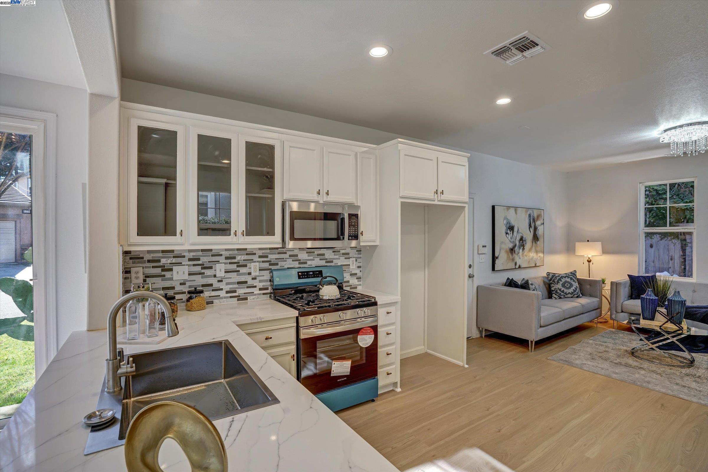 530 Cottage Park Dr