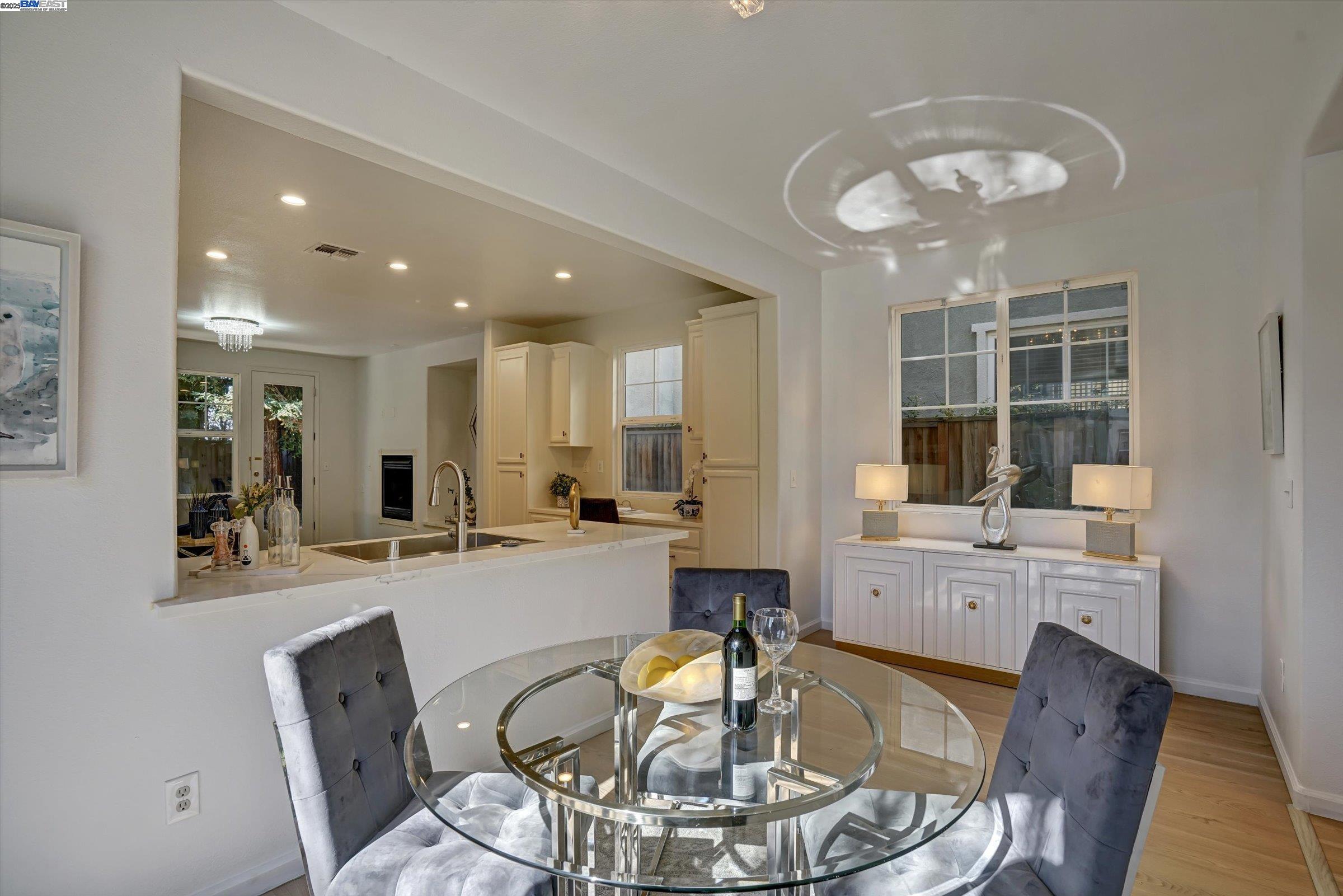 530 Cottage Park Dr