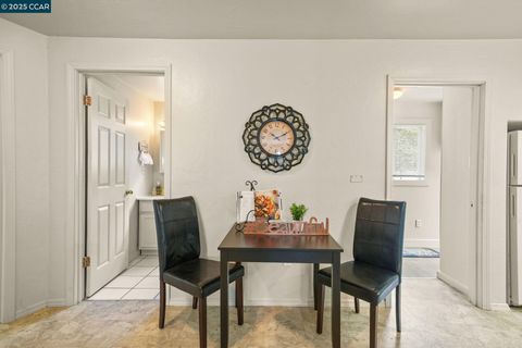 Photo of 220 Nigh St, Vallejo, CA 94590 (MLS # 41118571)