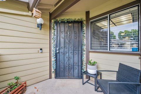 A home in San Leandro