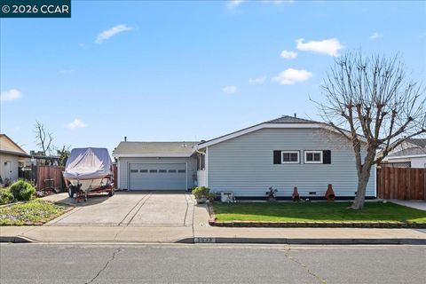 Photo of 5833 Singing Hills Ave, Livermore, CA 94551 (MLS # 41121947)