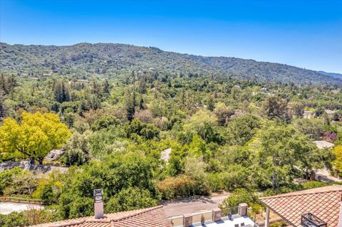 A home in Monte Sereno