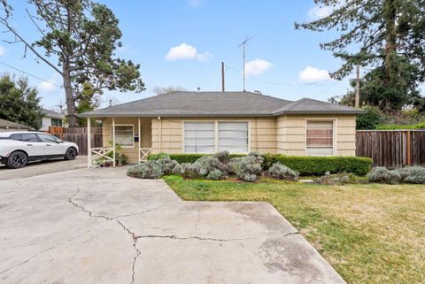 A home in Palo Alto