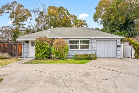 A home in Palo Alto