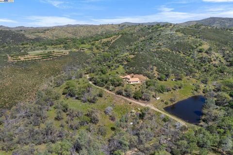 Photo of 59480 Mines Rd, Livermore, CA 94550 (MLS # 41105133)
