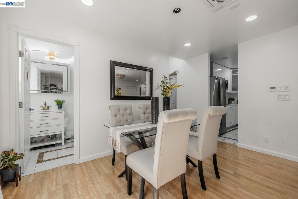 Photo of 4032 Doane St, Fremont, CA 94538 (MLS # 41135581)