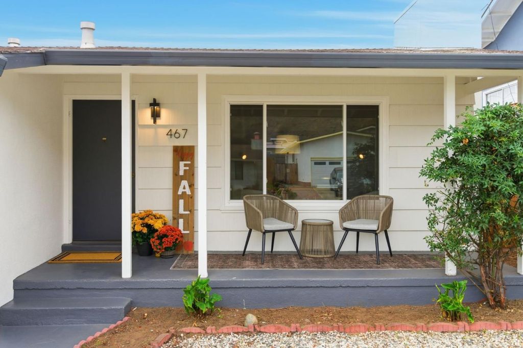 Photo of 467 Holly Avenue, South San Francisco, CA 94080 (MLS # ML82026413)