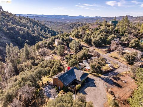 A home in Tuolumne