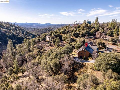 A home in Tuolumne