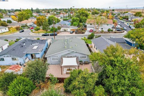 A home in East Palo Alto