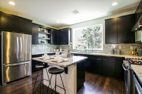 Photo of 890 White Moonstone Loop, San Jose, CA 95123 (MLS # ML82029866)