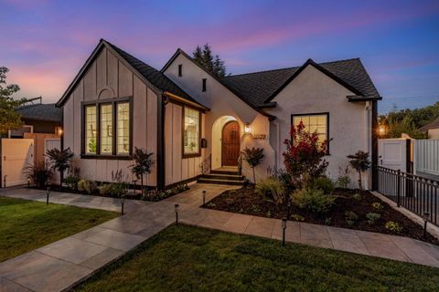 A home in Palo Alto