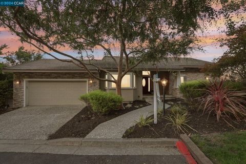 A home in Moraga