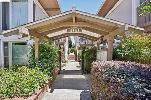 A home in Moraga