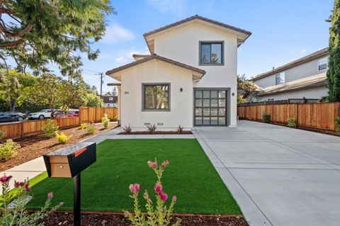 A home in Menlo Park