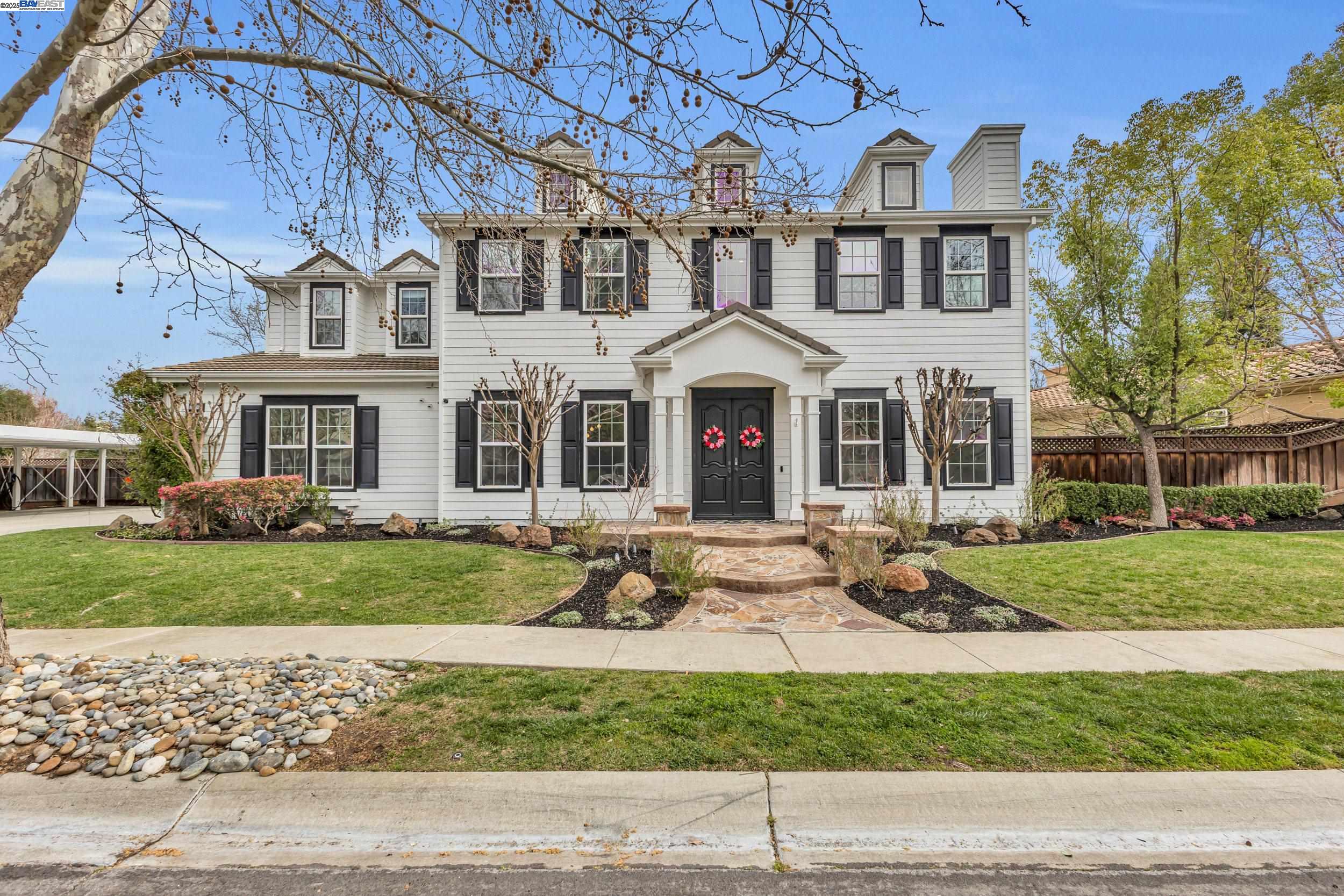 5708 Hidden Creek Ct