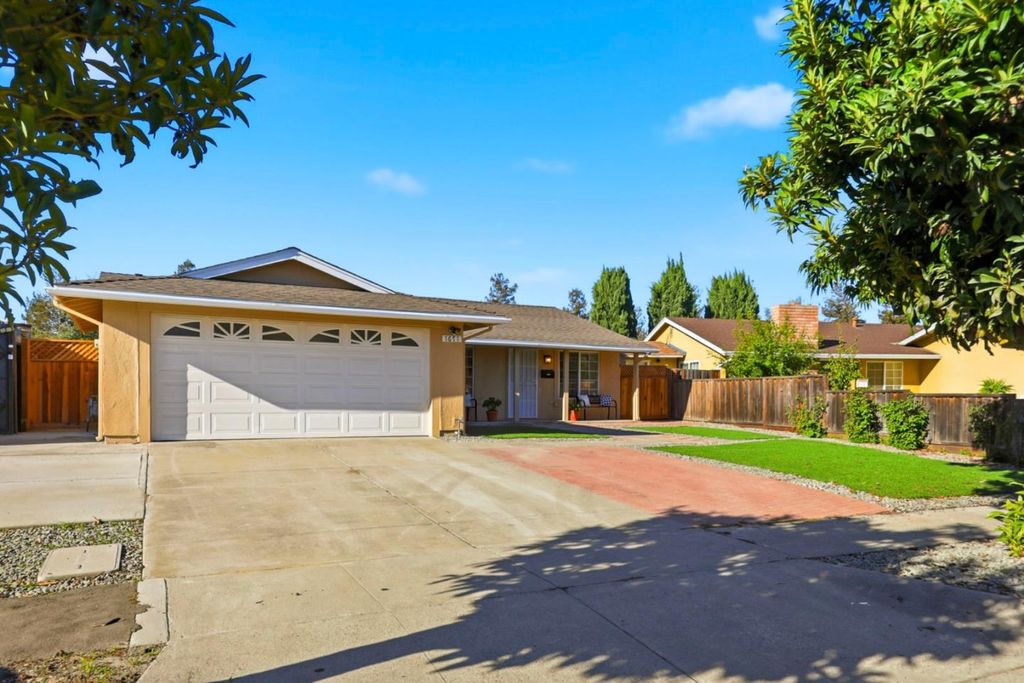 Photo of 1671 Silvertree Drive, San Jose, CA 95131 (MLS # ML82025721)