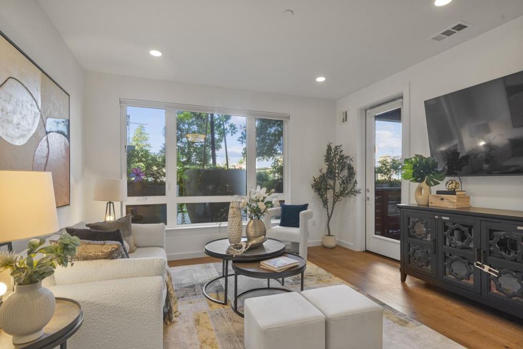 Photo of 400 El Camino Real #117, Belmont, CA 94002 (MLS # ML82026388)